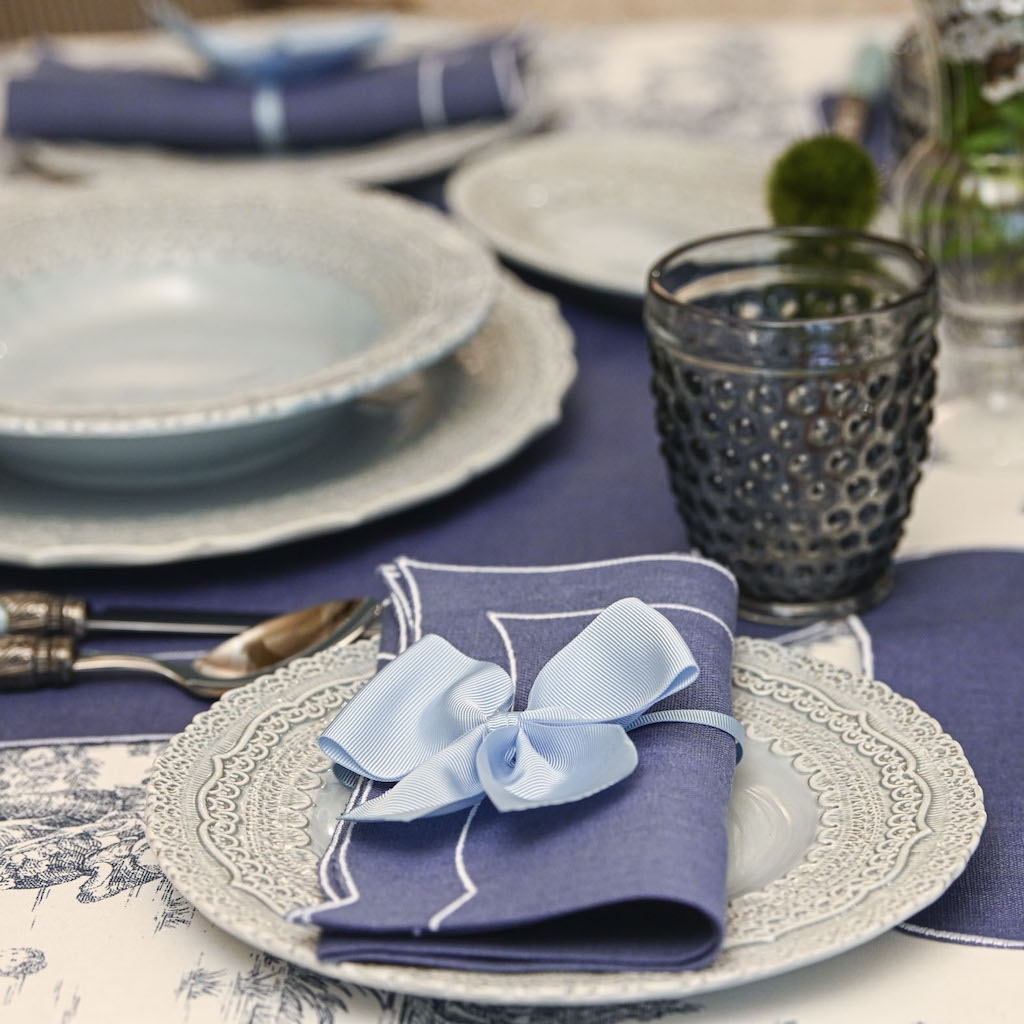 SET DA 6 FIOCCHI PORTATOVAGLIOLI "AZZURRO CIELO"