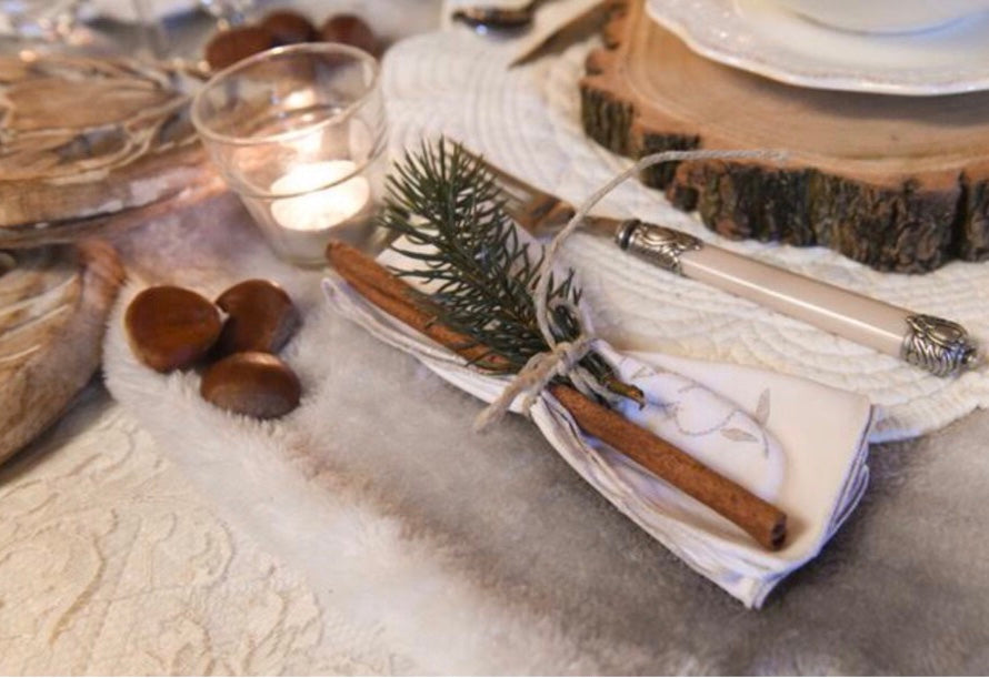 MONICA'S CHRISTMAS STYLE