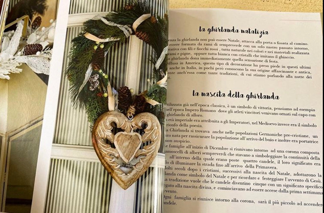 MONICA'S CHRISTMAS STYLE