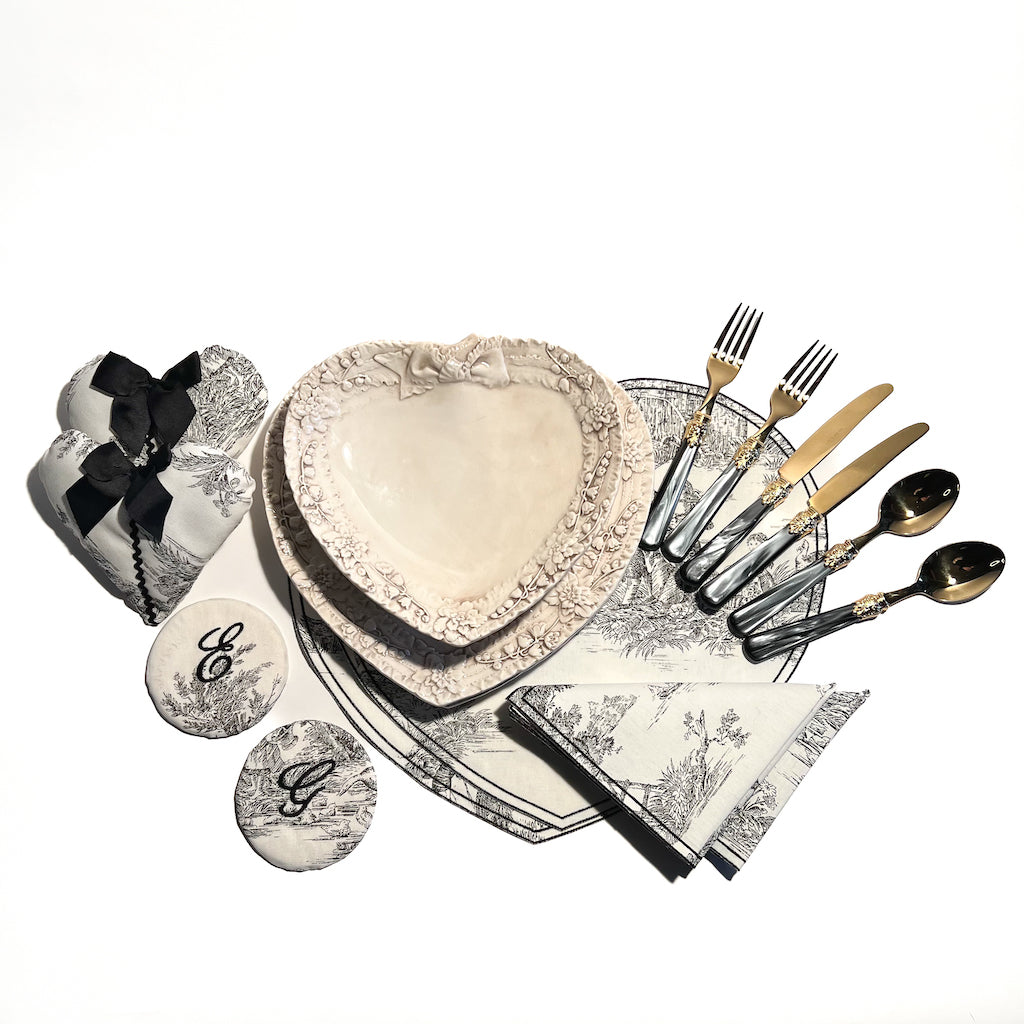 TABLE BOX "BLACK VALENTINE"