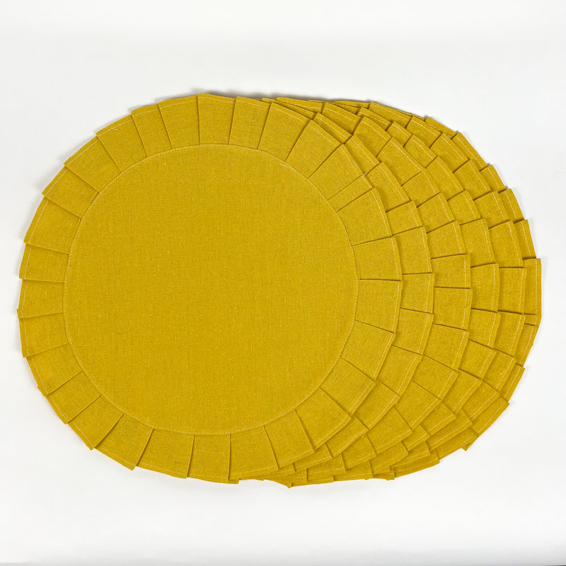 SET DI 6 TOVAGLIETTE "GIALLO PASTELLO"