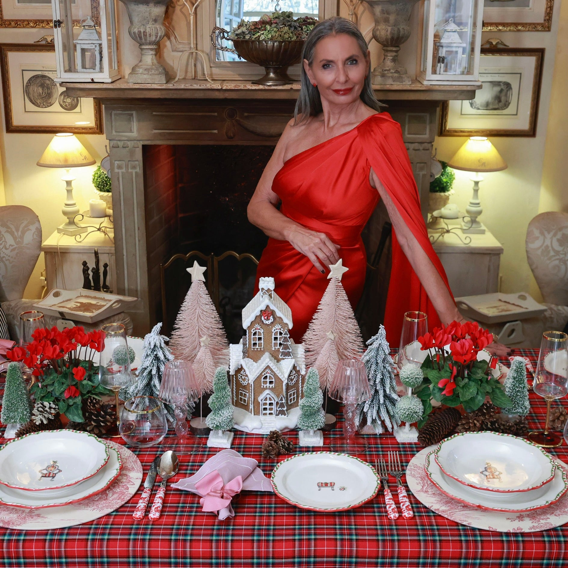 SET 6 PIATTI FONDINA “LUIGI XIV”