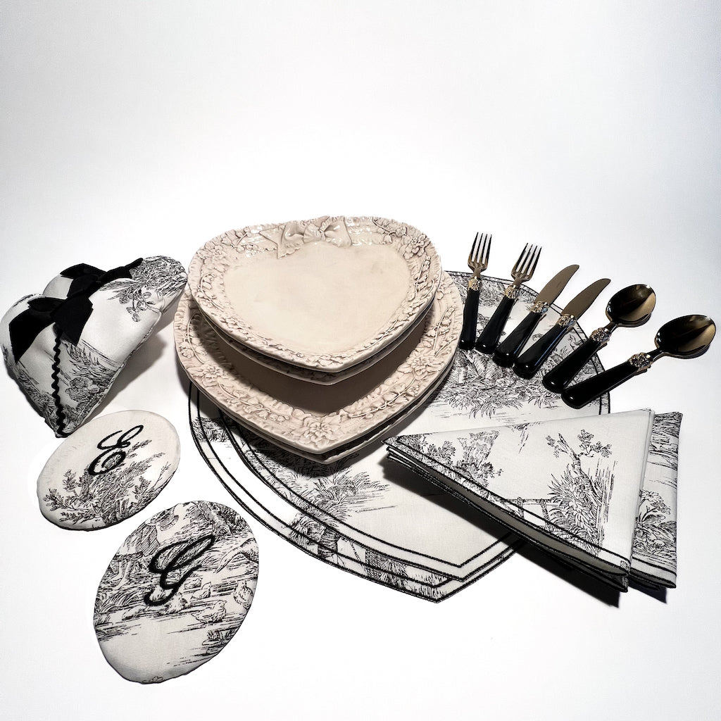 TABLE BOX "BLACK VALENTINE"