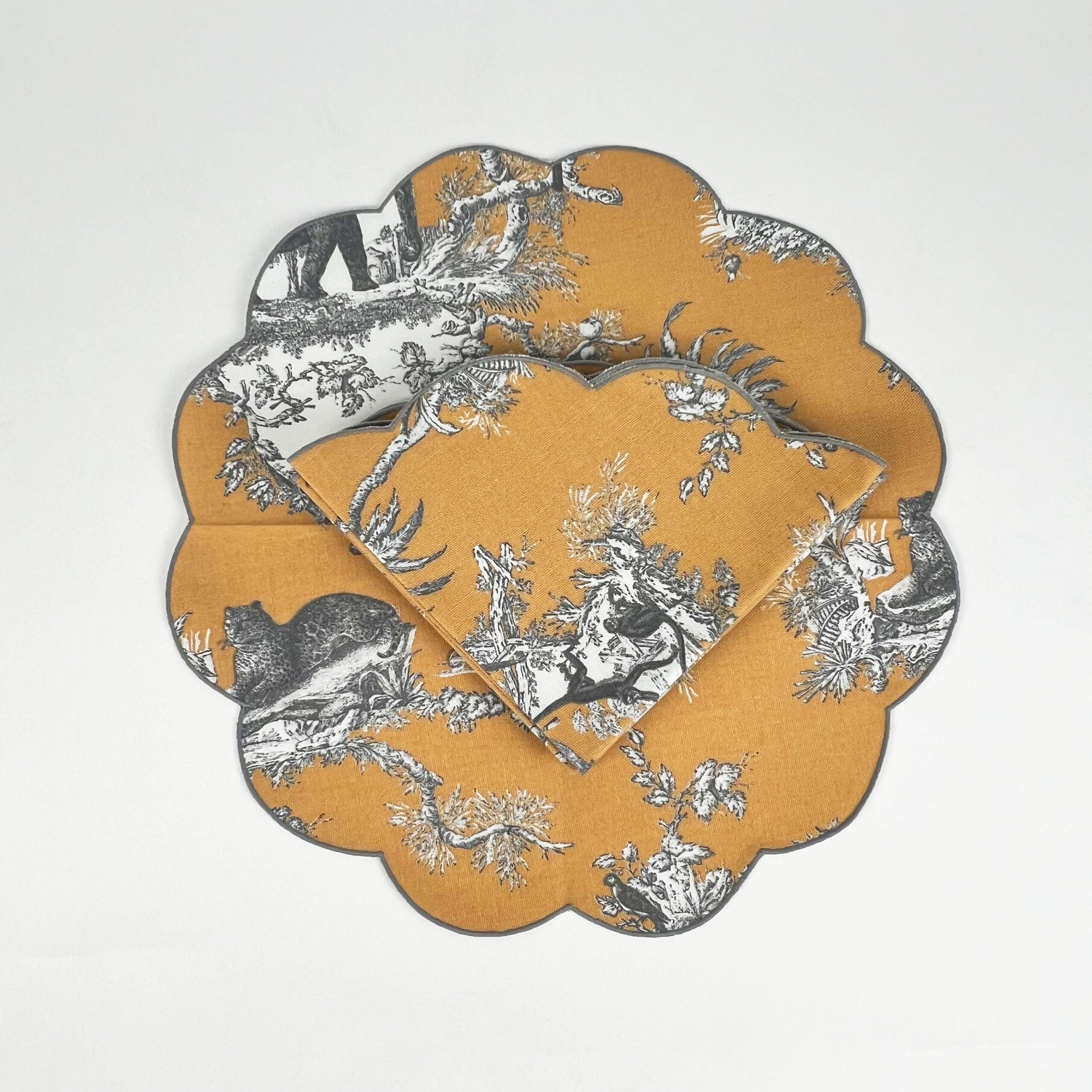 SET DI 6 TOVAGLIOLI RICAMATI TOILE DE JOUY “SENAPE”