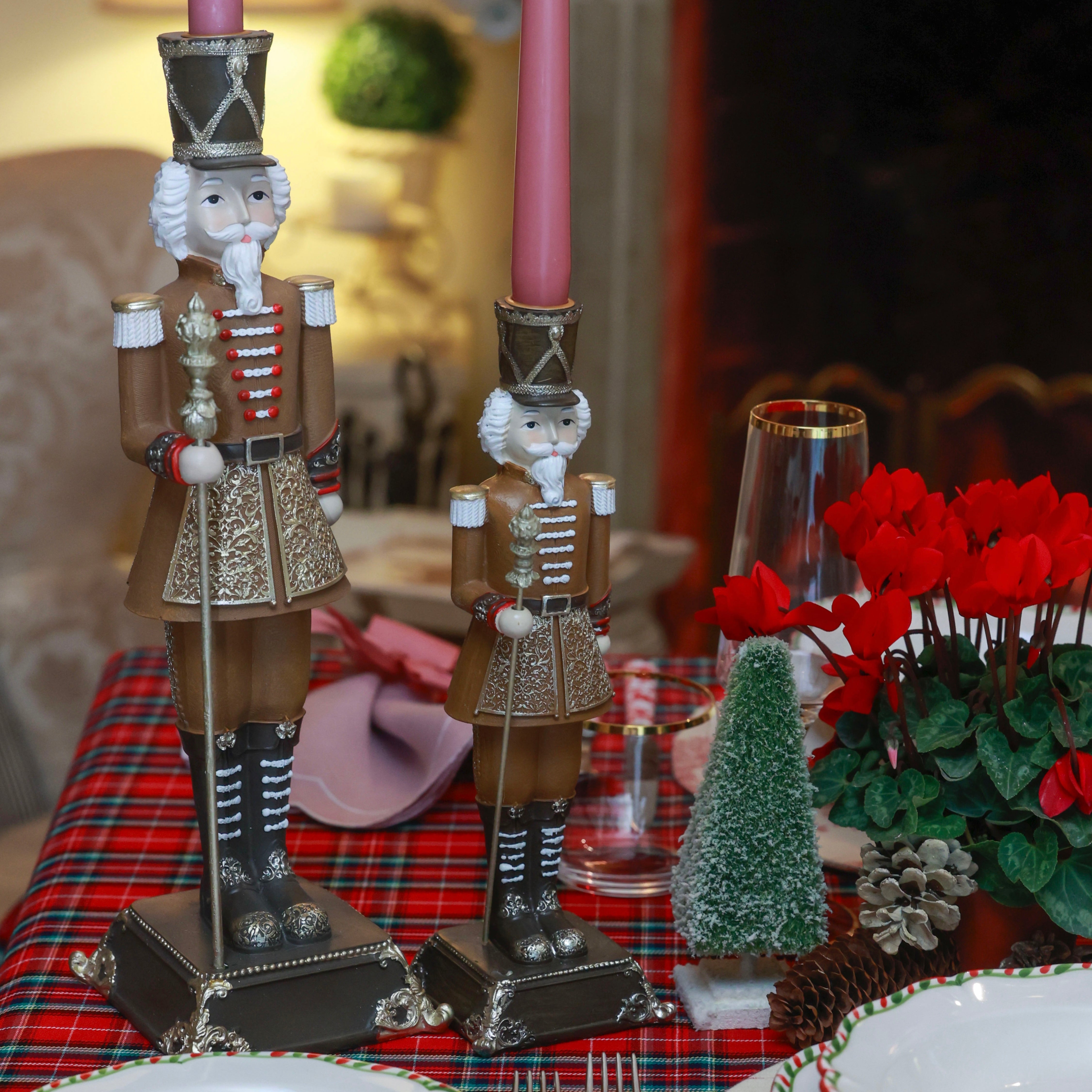 COPPIA SCHIACCIANOCI PORTACANDELE "PAN DI ZENZERO"